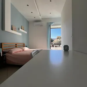 https://the-shamans-house-very-close-to-the-metro-line-1.hotels-amalfi.com